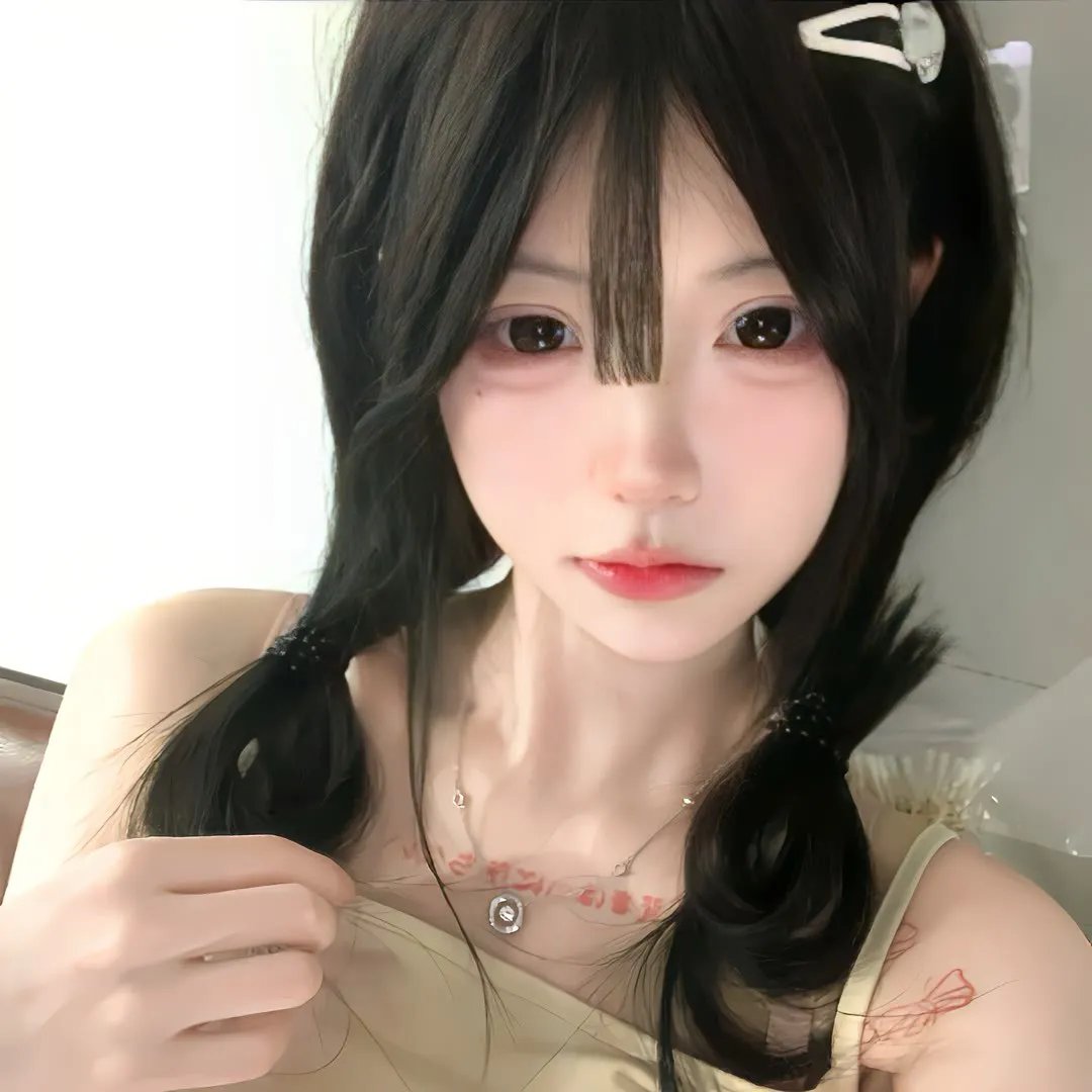 赤裸羔羊